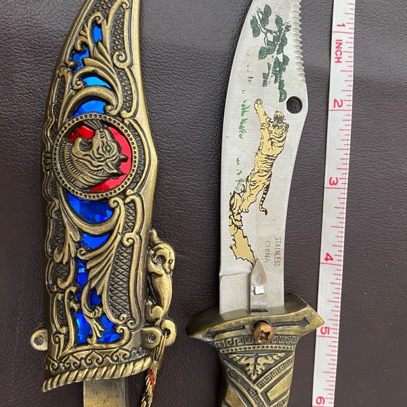 9 inch ornamental sword - Picture 4 of 4